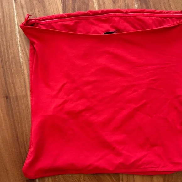 Vibrant Red Floral tube top by Zara, NWOT, size Large - Picture 4 of 7